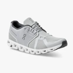 'On Running' Men's Cloud 5 - Glacier / White -Outdoor Clothing Store 59.98909 cloud 5 ss22 glacier white m g6 1024x1024@2x