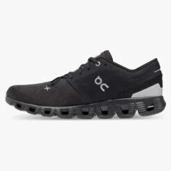 'On Running' Men's Cloud X 3 - Black -Outdoor Clothing Store 60.98705 cloud x 3 fw22 black m g4 1024x1024@2x
