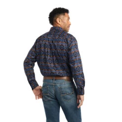 'Ariat' Men's Giannis Classic Fit Button Down - Carafe -Outdoor Clothing Store F22 MNS WEST 10042371 back 1024x1024@2x