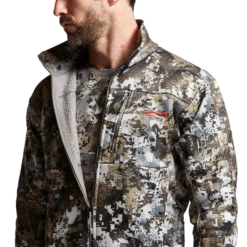 'Sitka' Men's Traverse Jacket - Whitetail : Elevated II -Outdoor Clothing Store IMG SITKA WT 2022 600028 EV Traverse Jacket Optifade Elevated II 592p Studio 00207 1024x1024@2x