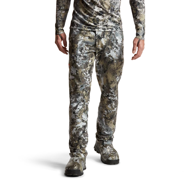 'Sitka' Men's Traverse Pant - Whitetail : Elevated II 'Sitka' Men's Traverse Pant - Whitetail : Elevated II -Outdoor Clothing Store IMG SITKA WT 2022 600029 EV Traverse Pant Optifade Elevated II 592p Studio