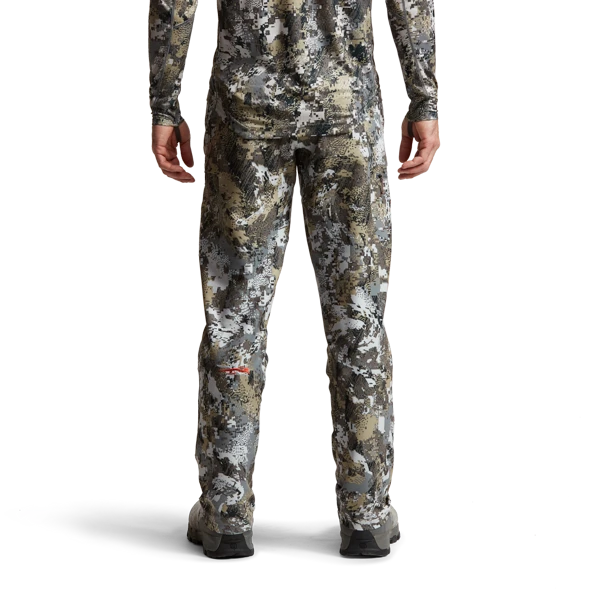'Sitka' Men's Traverse Pant - Whitetail : Elevated II 'Sitka' Men's Traverse Pant - Whitetail : Elevated II -Outdoor Clothing Store IMG SITKA WT 2022 600029 EV Traverse Pant Optifade Elevated II 592p Studio