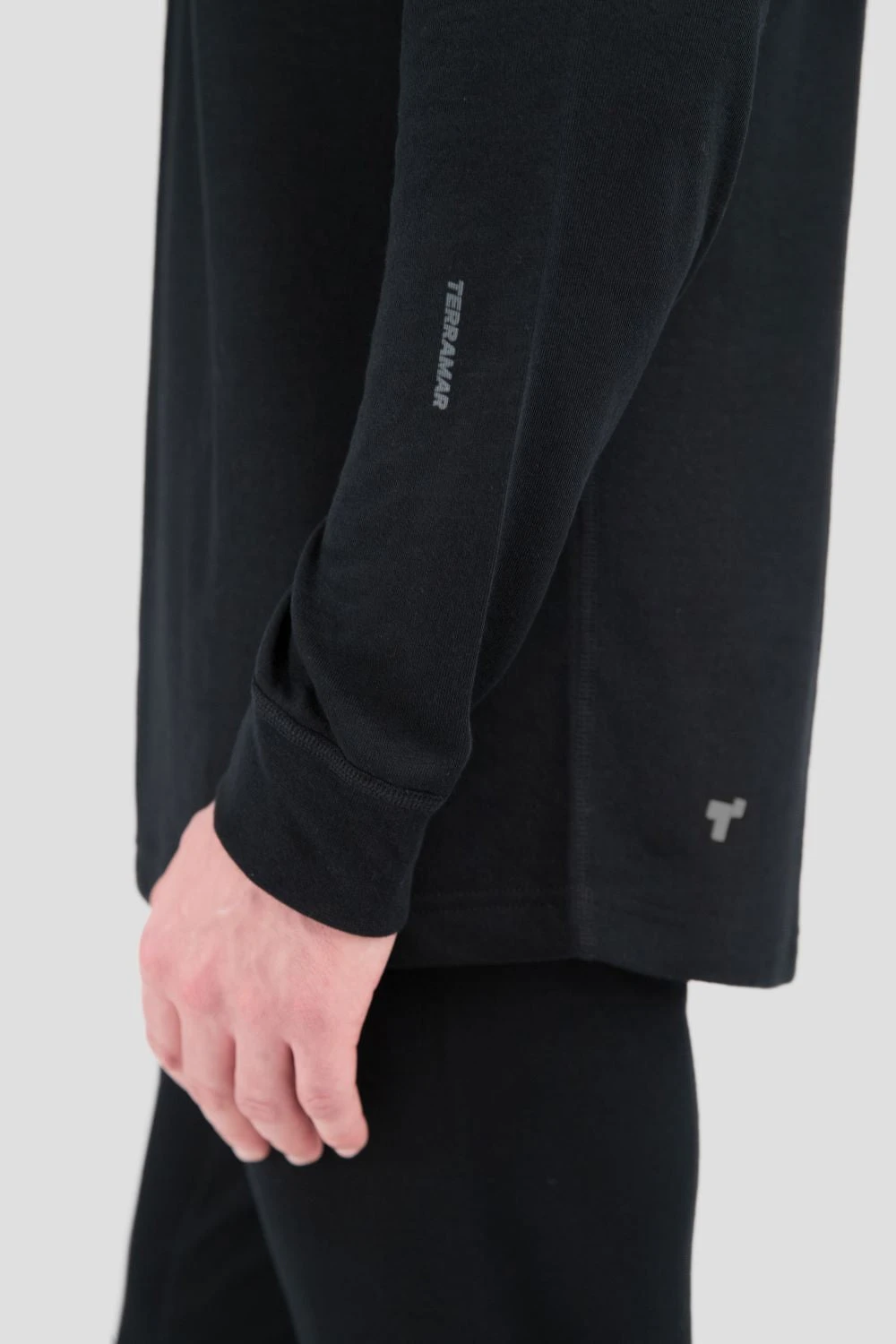 'Terramar' Men's 2.0 Thermapeak® Heritage Crew - Black 'Terramar' Men's 2.0 Thermapeak® Heritage Crew - Black -Outdoor Clothing Store