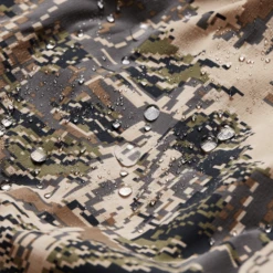 'Sitka' Men's Ambient Jacket - Big Game : Optifade Open Country -Outdoor Clothing Store img SITKA BG 2022 600043 OB Ambient Jacket Optifade Open Country Studio 00827 1024x1024@2x
