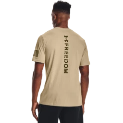 'Under Armour' Men's New Freedom Spine T-Shirt - Desert Sand 4 'Under Armour' Men's New Freedom Spine T-Shirt - Desert Sand -Outdoor Clothing Store s7.V5 1370821 290 BC 1024x1024@2x