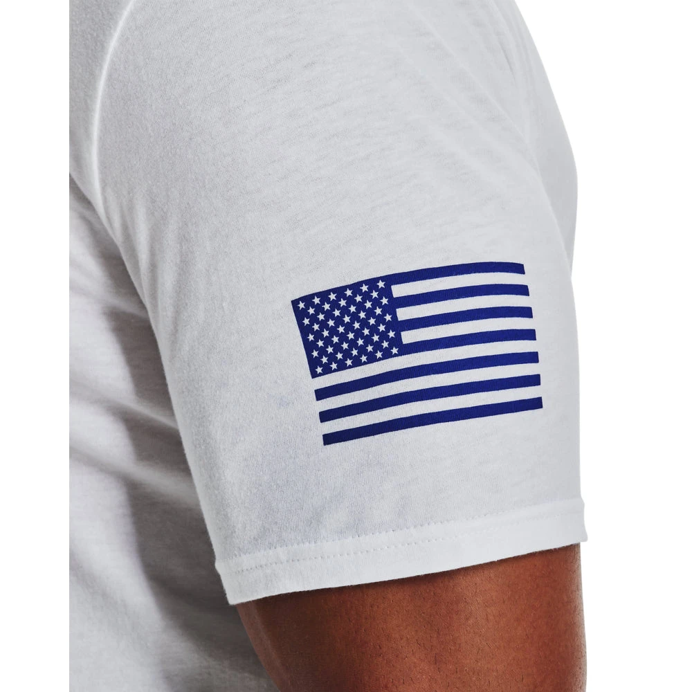 'Under Armour' Men's Freedom Chest Flag T-Shirt - White / Steel 'Under Armour' Men's Freedom Chest Flag T-Shirt - White / Steel -Outdoor Clothing Store s7.V5 1370825